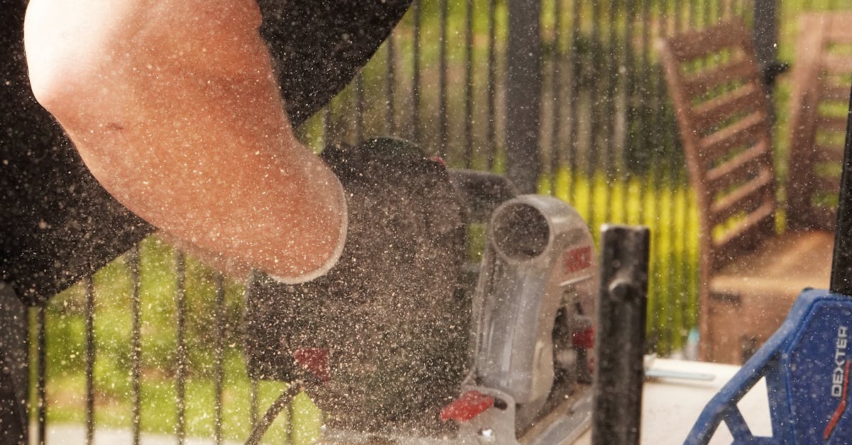 How to Choose the Right Square for Your Carpentry Needs